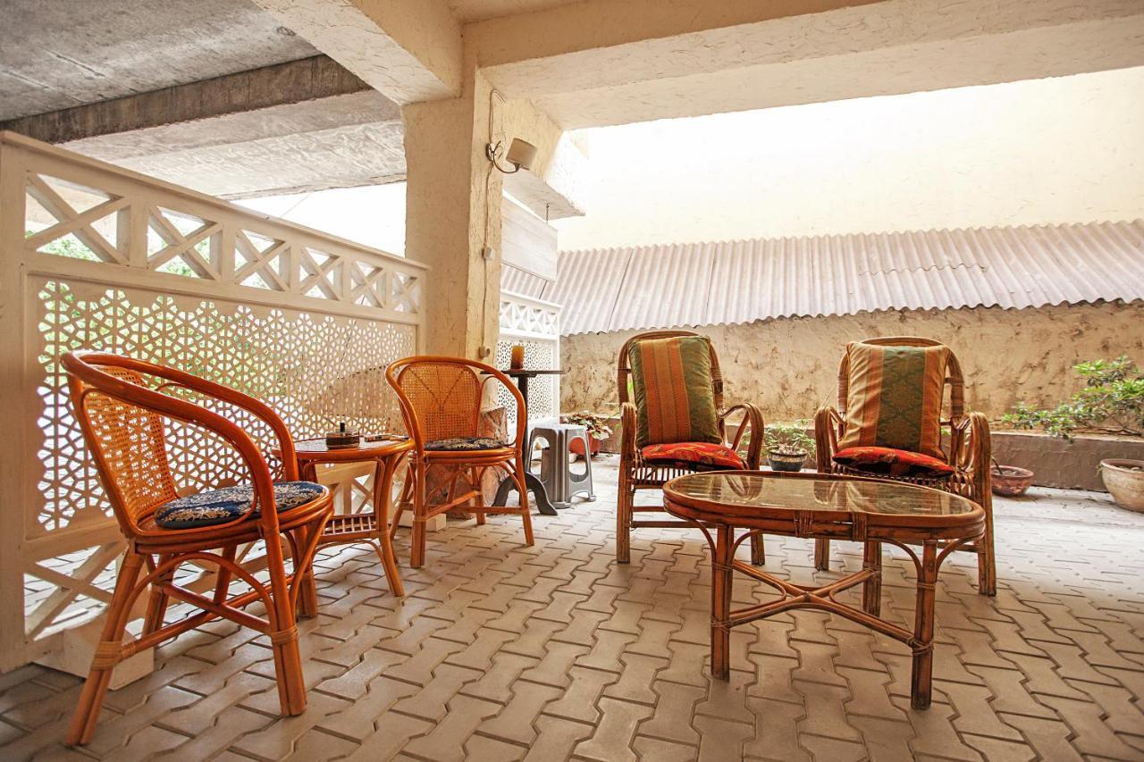 Caravan Villa Tbilisi Exterior foto