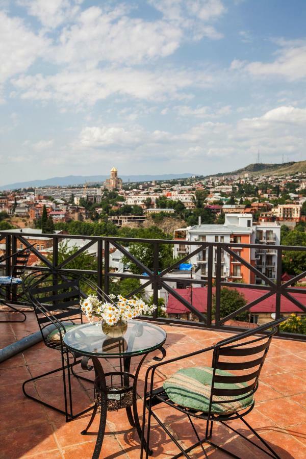 Caravan Villa Tbilisi Exterior foto